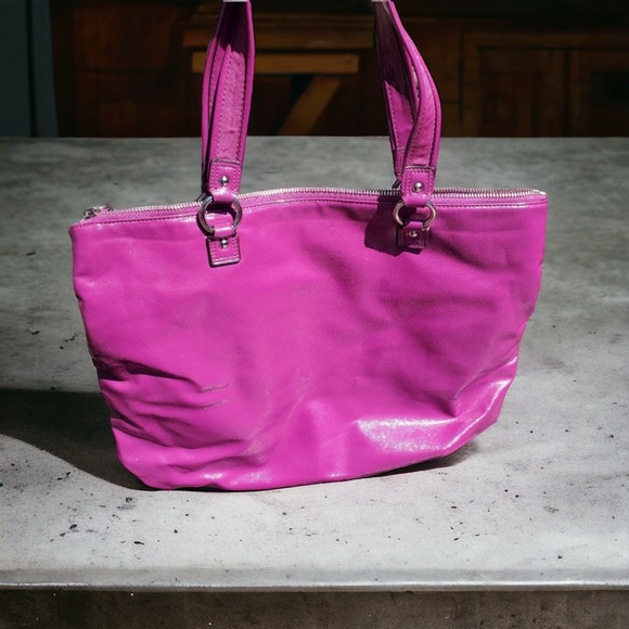 SOLD - Magenta Coach Poppy Tote - Picture 5 of 13